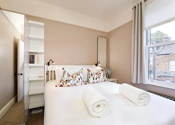 Lockwood Cottage, Close To Monk Bar, Sleeps 4 * York