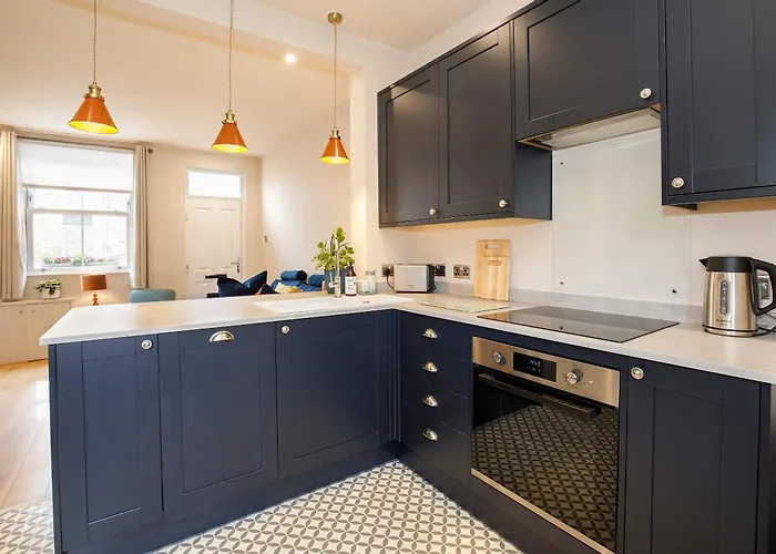 Lockwood Cottage, Close To Monk Bar, Sleeps 4 *