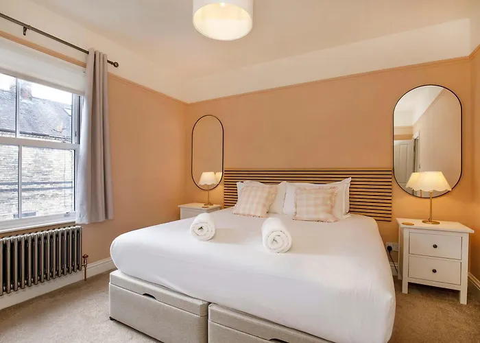 Lockwood Cottage, Close To Monk Bar, Sleeps 4 *