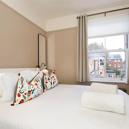 Lockwood Cottage, Close To Monk Bar, Sleeps 4 *