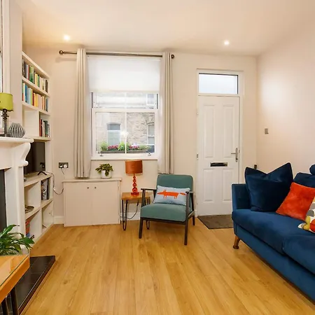 Lockwood Cottage, Close To Monk Bar, Sleeps 4 York